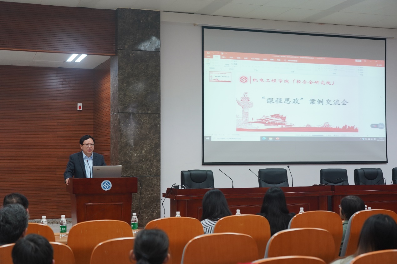 2021043003.jpg 2021043003.jpg